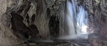 白楊步道水簾洞